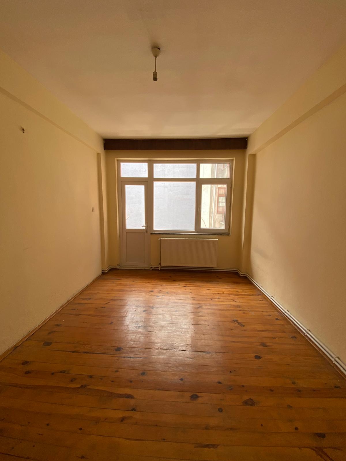 MABEL GAYRİMENKUL/ BEŞİKDÜZÜ/ ÇARŞI İÇİ 2+1 SATILIK DAİRE